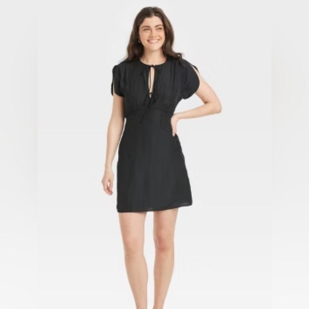 🆕 Universal Thread Black Baby Doll V Neck Dress Sz L